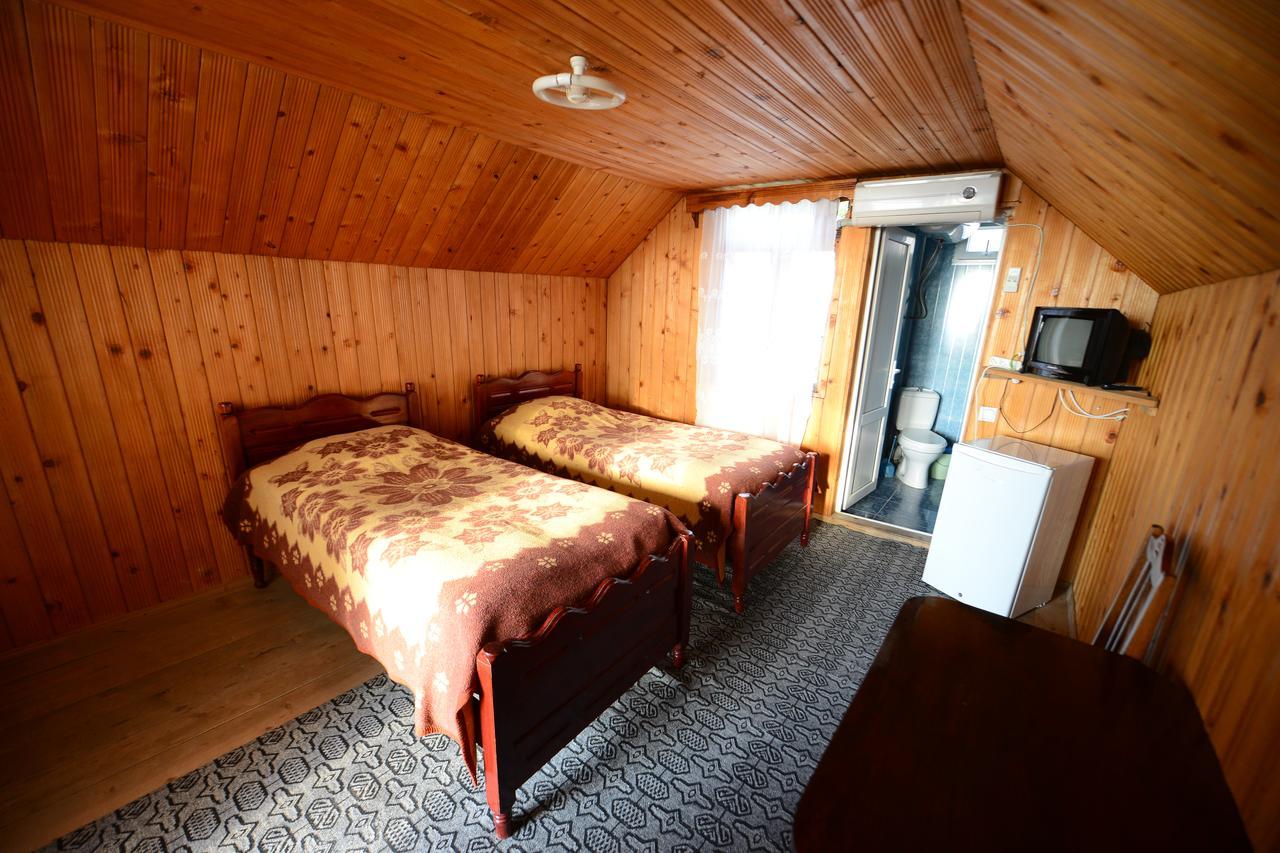 Guest House Imeda Kvariati Exteriör bild