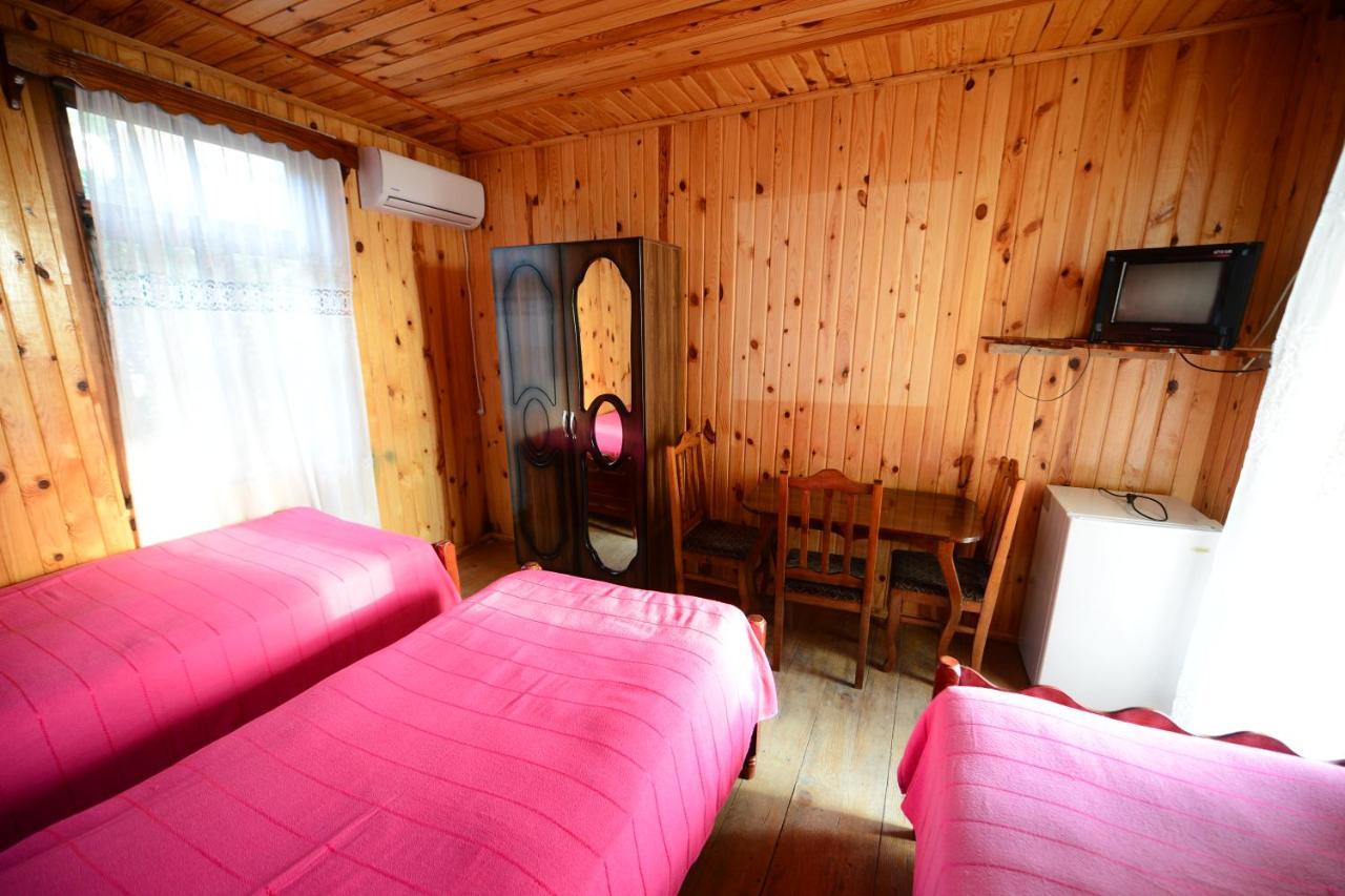 Guest House Imeda Kvariati Exteriör bild